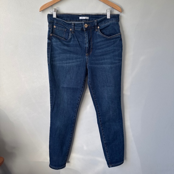 STS blue Ellie High Rise Finished Hem Ankle Skinny Jean - Picture 1 of 5